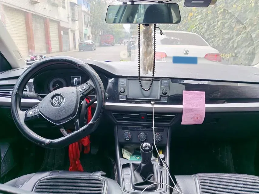 2019 Volkswagen Lavida 1.5L 113HP L4 5MT,autocango,china used car exporter,china ev exporter,chinese used car exporter,chinese used ev exporter
