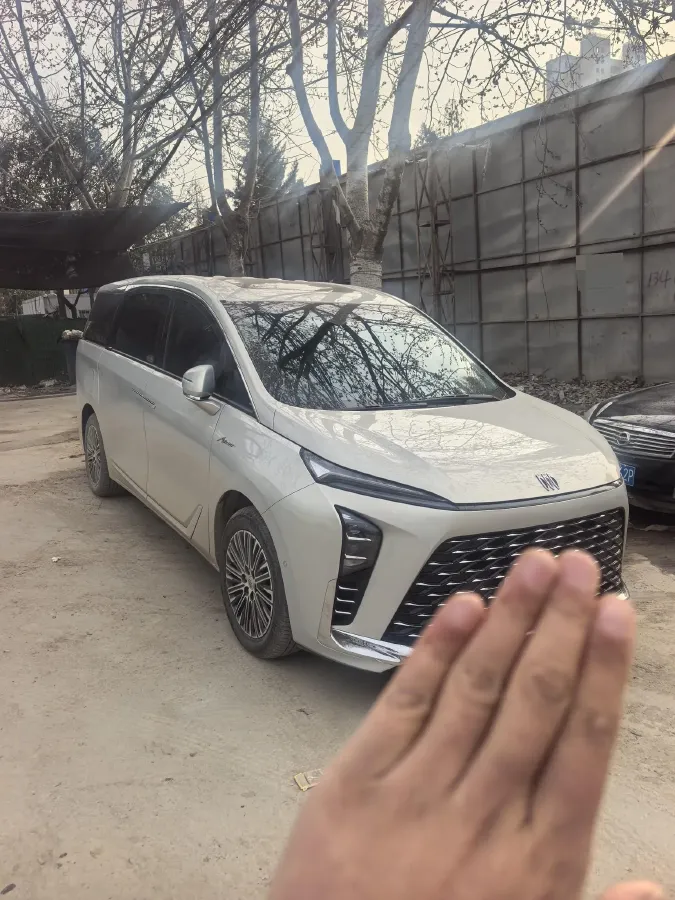 2024 Buick GL8 1.5T 180HP L4 2DHT PHEV 24.4KWH,autocango,china used car exporter,china ev exporter,chinese used car exporter,chinese used ev exporter