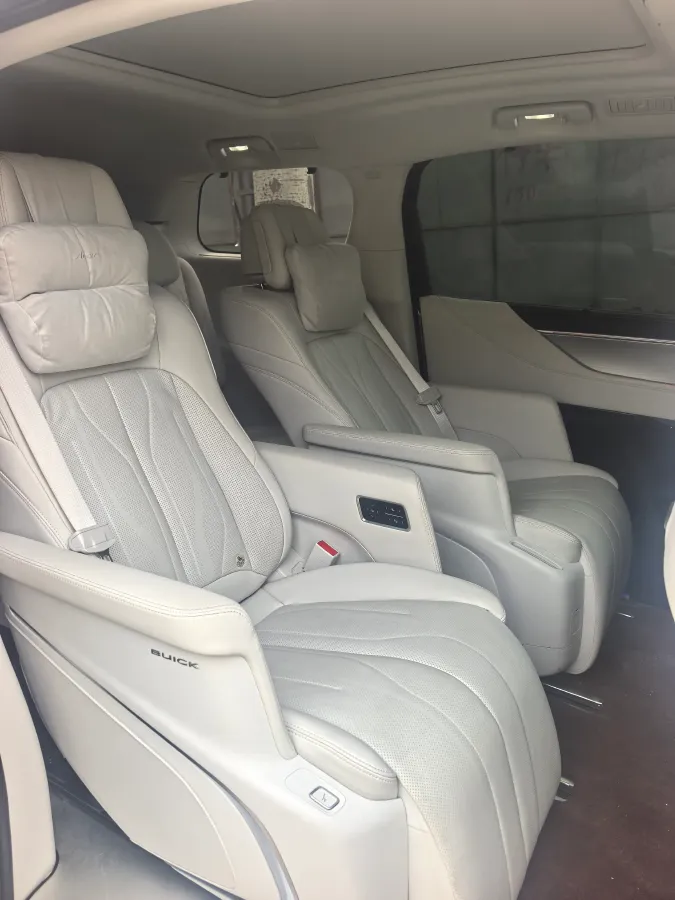 2024 Buick GL8 1.5T 180HP L4 2DHT PHEV 24.4KWH,autocango,china used car exporter,china ev exporter,chinese used car exporter,chinese used ev exporter