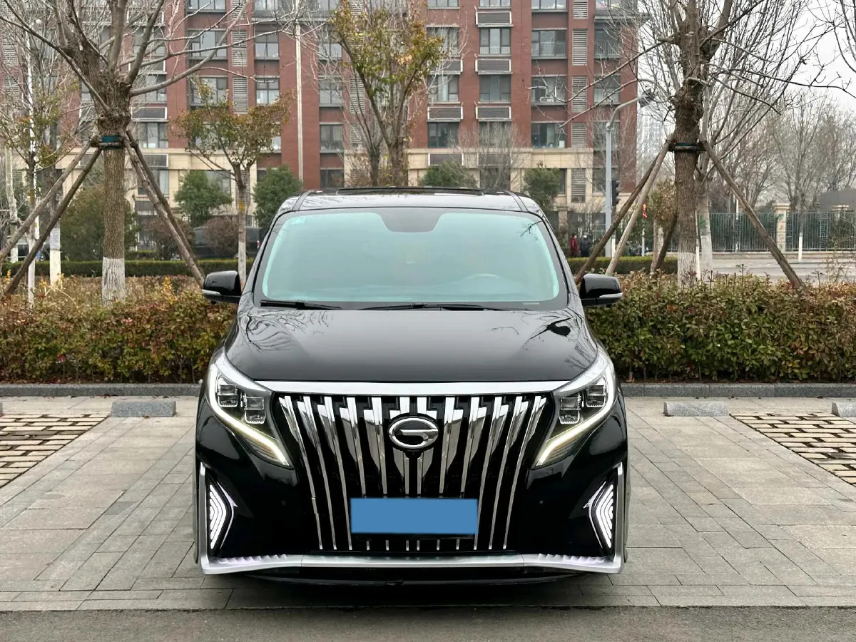 2021 GAC Trumpchi M8 2.0T 252HP L4 8AT,autocango,china used car exporter,china ev exporter,chinese used car exporter,chinese used ev exporter