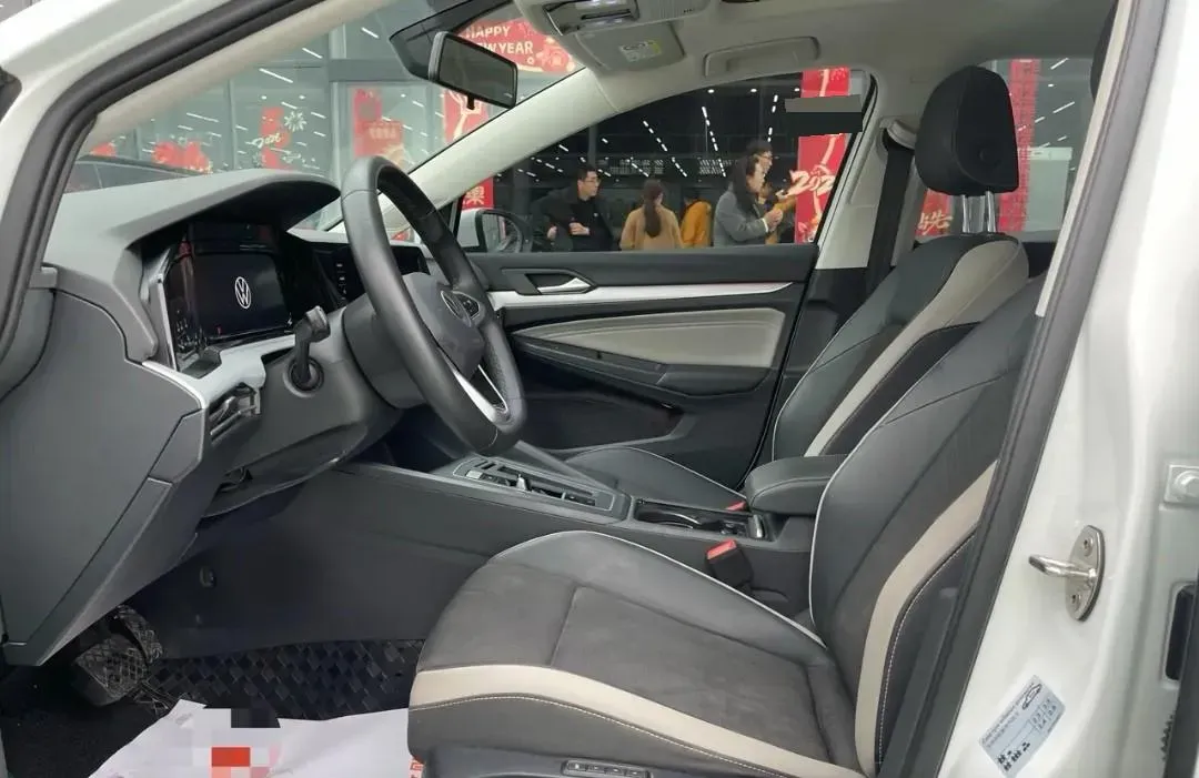 2023 Volkswagen Golf 1.4T 150HP L4 7DCT,autocango,china used car exporter,china ev exporter,chinese used car exporter,chinese used ev exporter