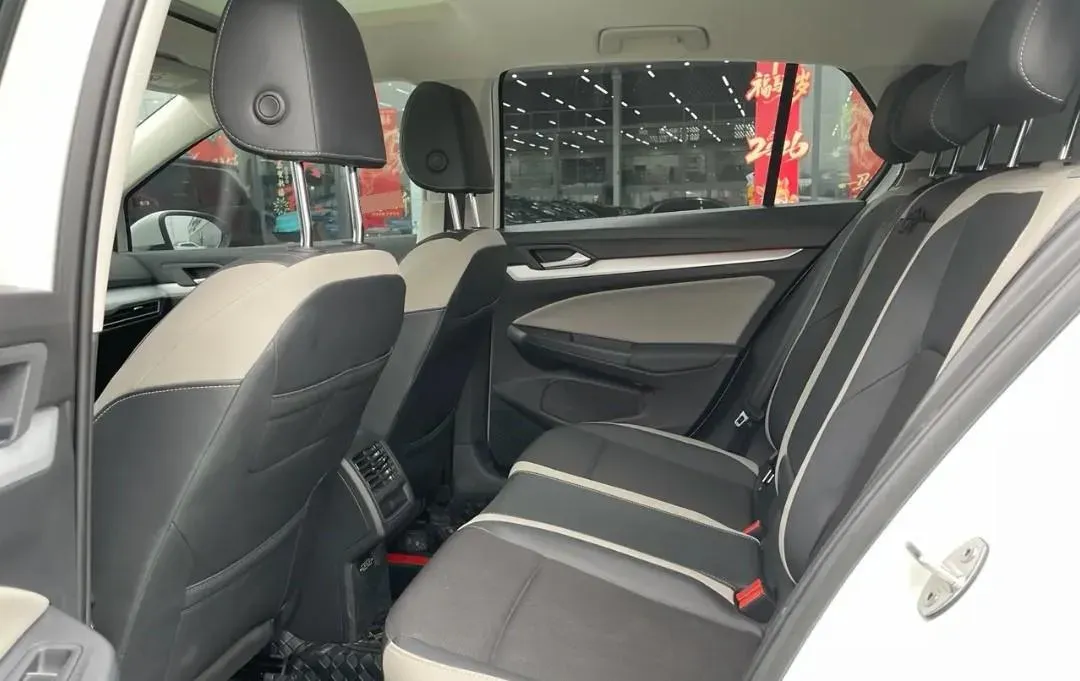 2023 Volkswagen Golf 1.4T 150HP L4 7DCT,autocango,china used car exporter,china ev exporter,chinese used car exporter,chinese used ev exporter