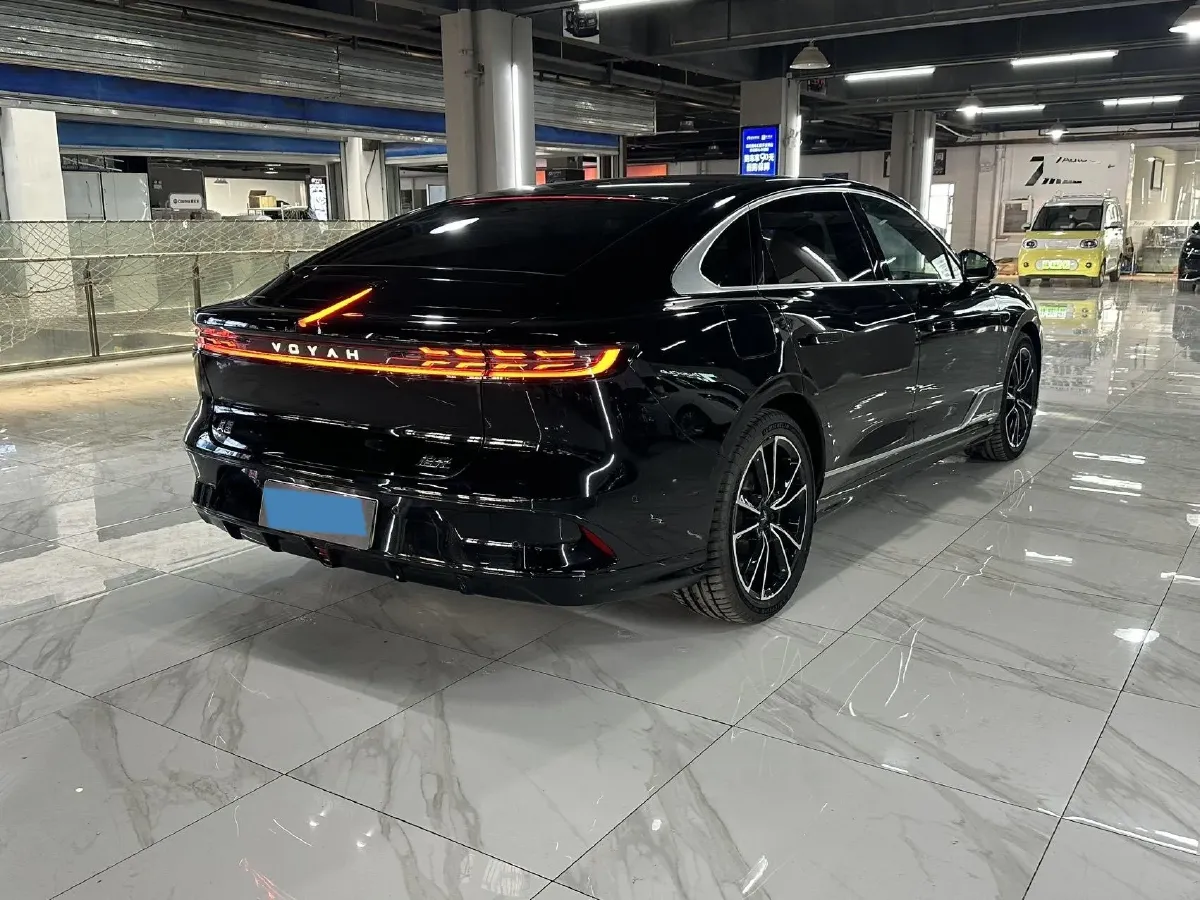 2024 Voyah ZhuiGuang 1.5T 136HP L4 PHEV 43KWH,autocango,china used car exporter,china ev exporter,chinese used car exporter,chinese used ev exporter