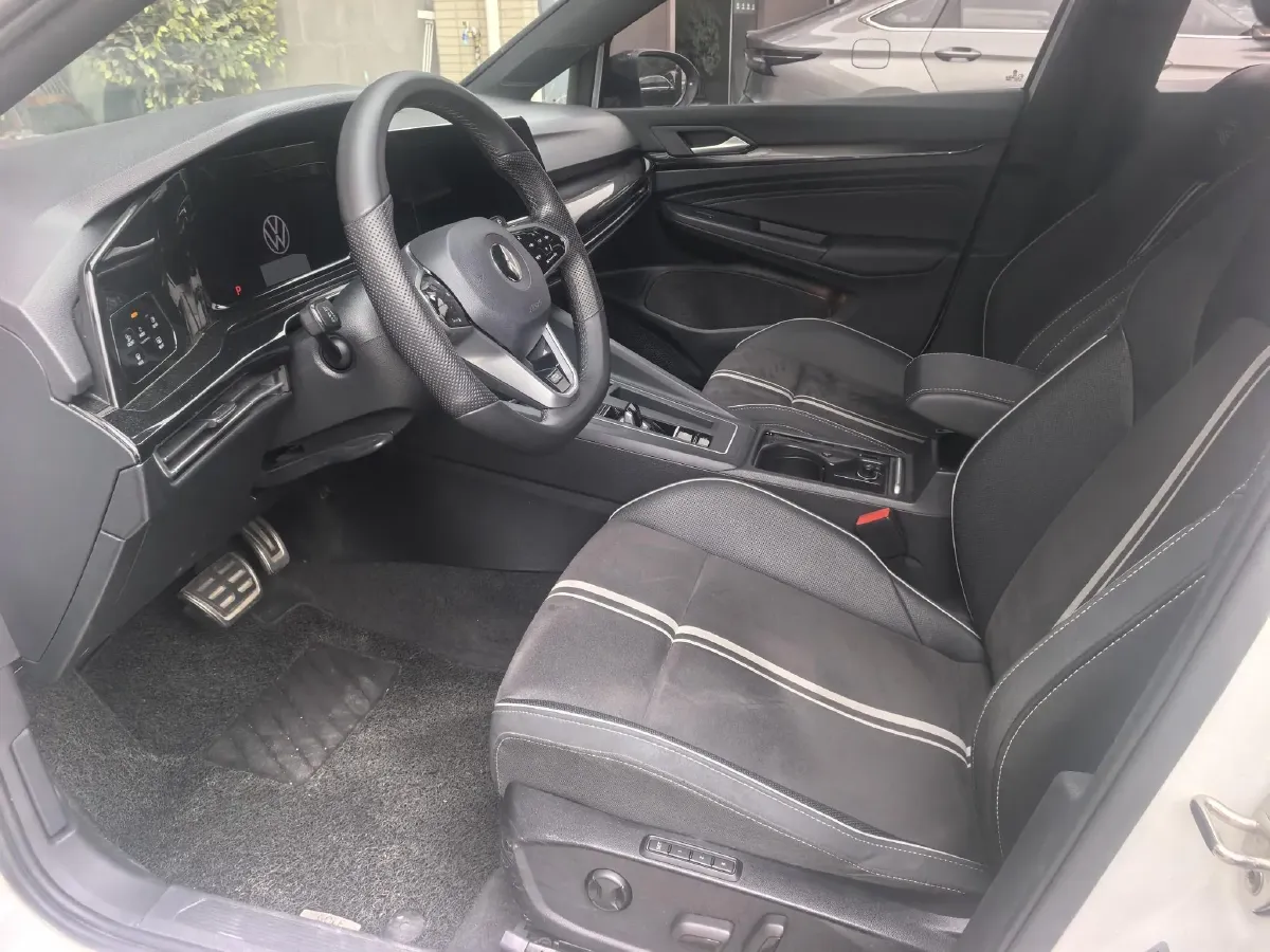 2023 Volkswagen Golf 1.4T 150HP L4 7DCT,autocango,china used car exporter,china ev exporter,chinese used car exporter,chinese used ev exporter