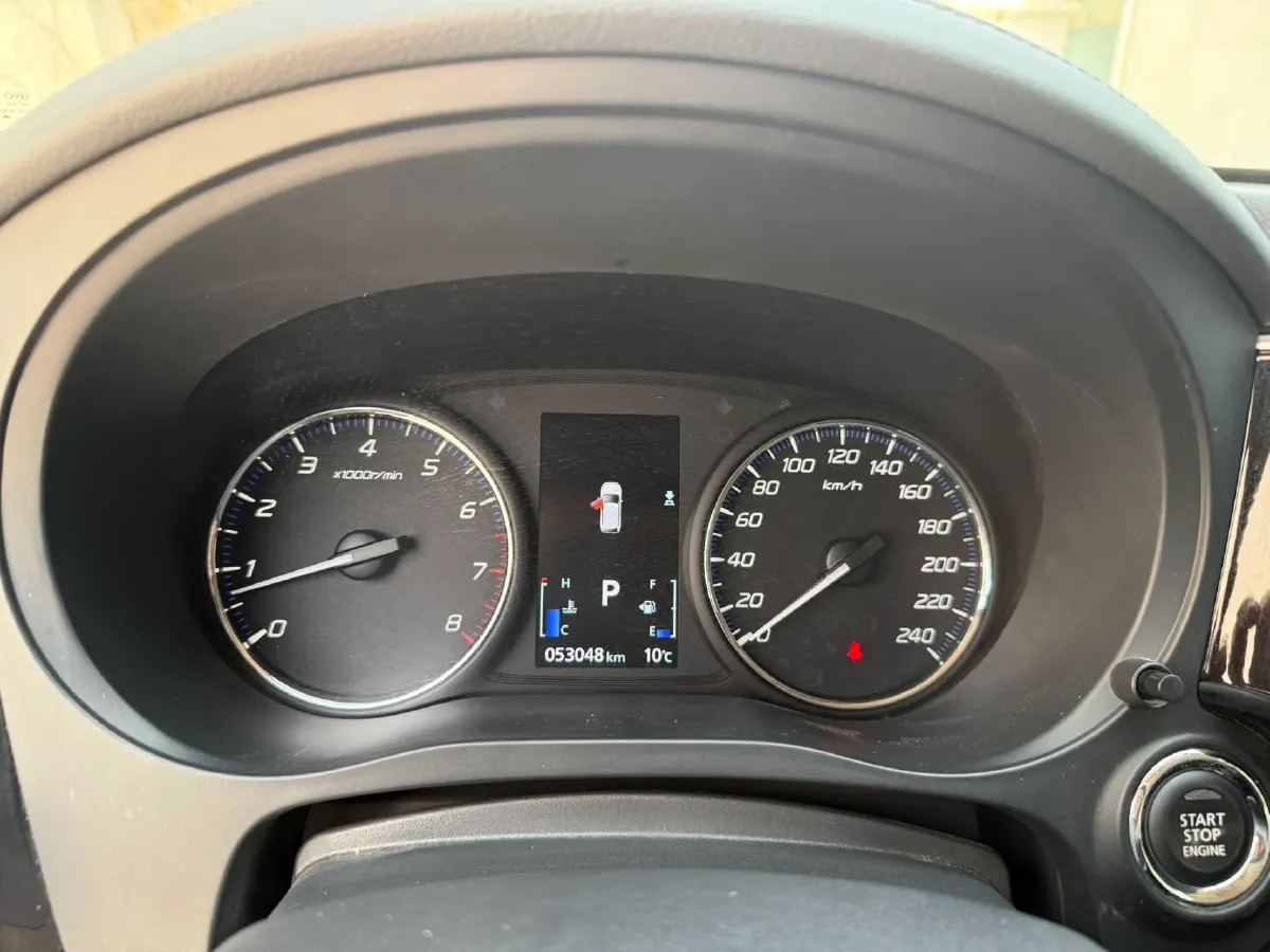 2020 Mitsubishi Outlander 2.0L 166HP L4 CVT,autocango,china used car exporter,china ev exporter,chinese used car exporter,chinese used ev exporter