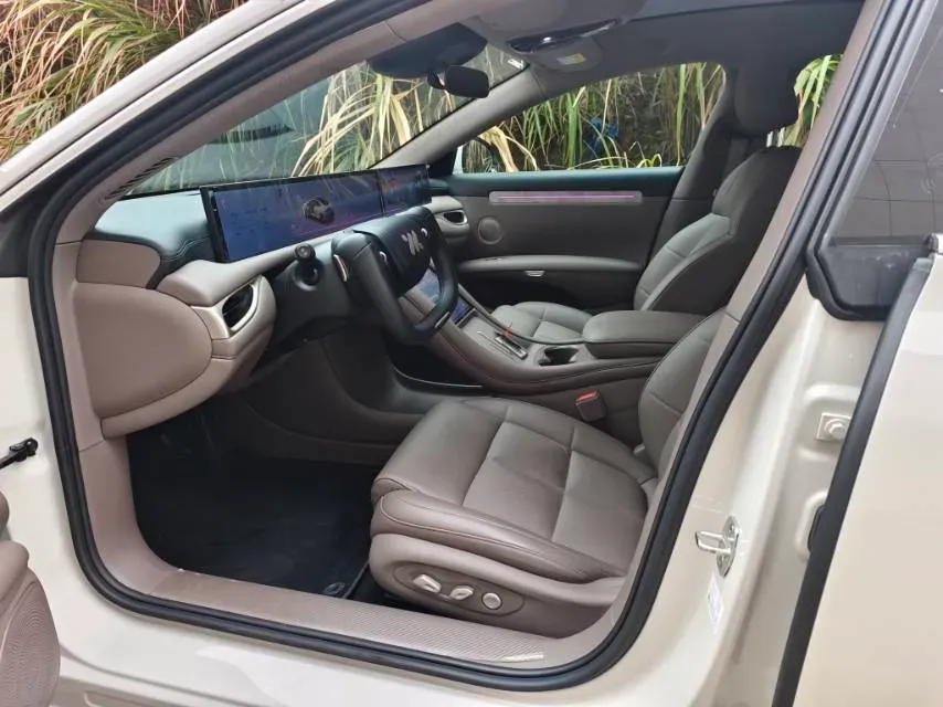 2025 IM L6 BEV,autocango,china used car exporter,china ev exporter,chinese used car exporter,chinese used ev exporter