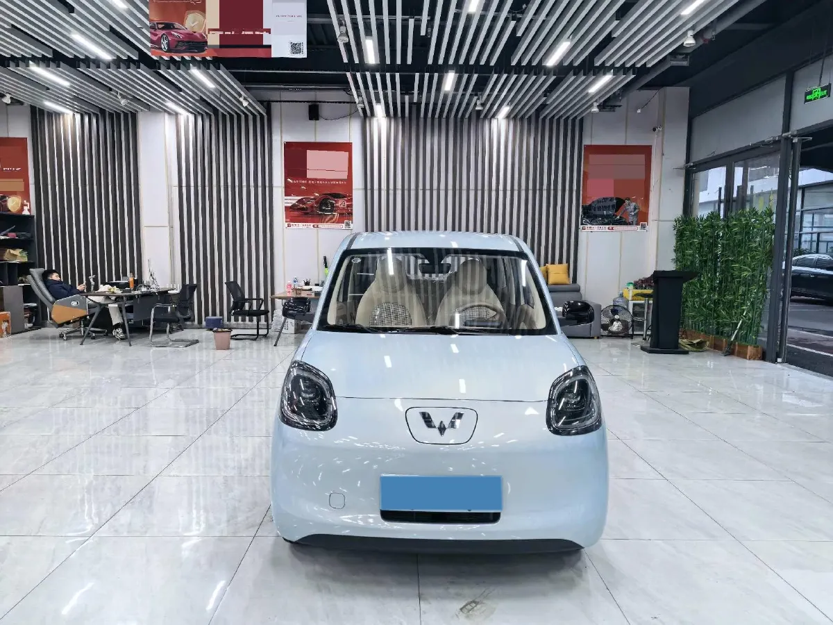2025 WuLing HongGuang MINI EV BEV 16.2KWH,autocango,china used car exporter,china ev exporter,chinese used car exporter,chinese used ev exporter