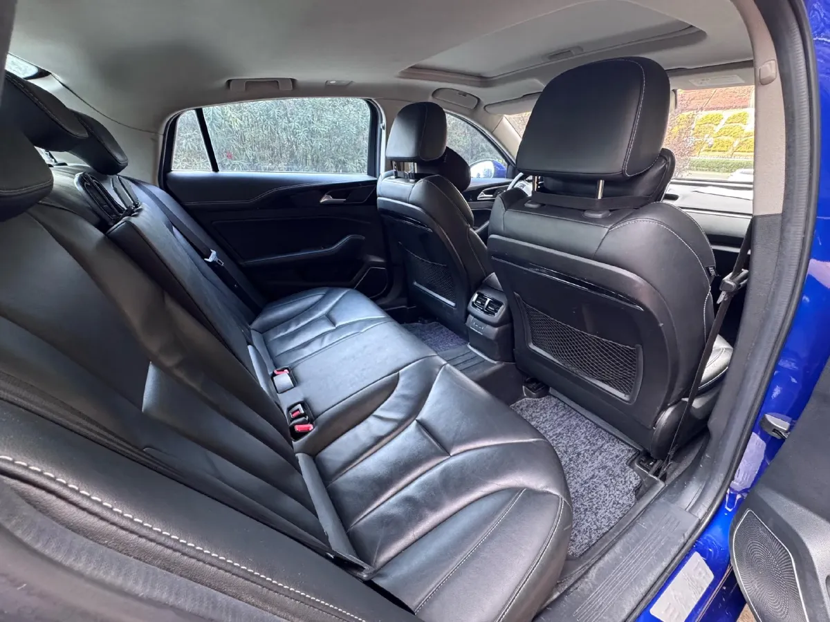 2019 HongQi H5 1.8T 180HP L4 6AT,autocango,china used car exporter,china ev exporter,chinese used car exporter,chinese used ev exporter