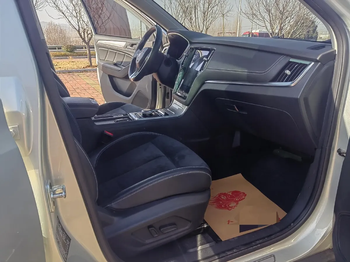 2017 Roewe RX5 BEV 48.3KWH,autocango,china used car exporter,china ev exporter,chinese used car exporter,chinese used ev exporter