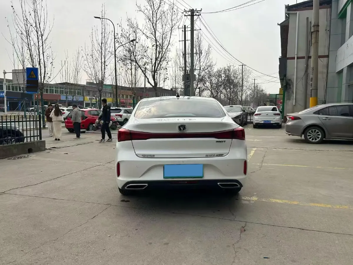 2022 ChangAn Eado 1.4T 160HP L4 7DCT,autocango,china used car exporter,china ev exporter,chinese used car exporter,chinese used ev exporter