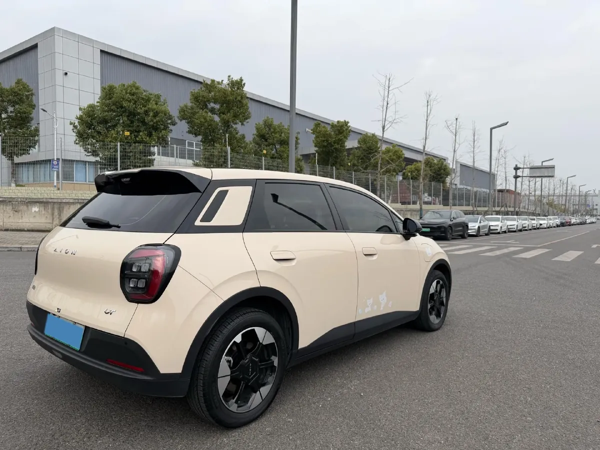 2025 Aion AION UT BEV 44.257/44.12/44.133KWH,autocango,china used car exporter,china ev exporter,chinese used car exporter,chinese used ev exporter