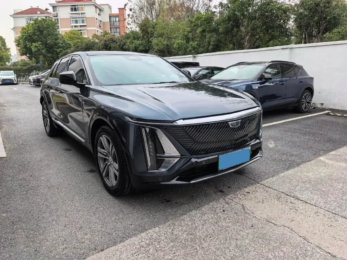 2024 Cadillac IQ Lyriq BEV 68.4KWH,autocango,china used car exporter,china ev exporter,chinese used car exporter,chinese used ev exporter