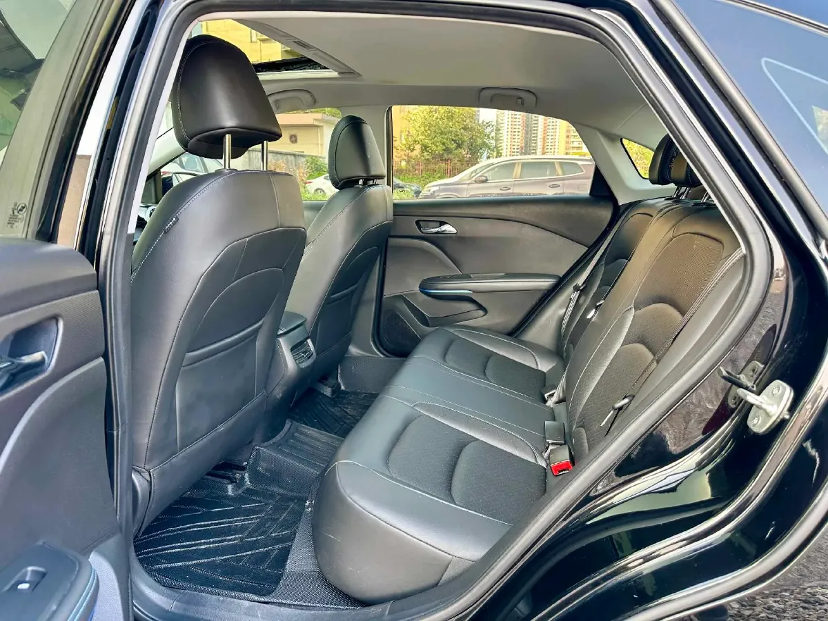 2023 Chevrolet Monza 1.3T 163HP L3 6AT,autocango,china used car exporter,china ev exporter,chinese used car exporter,chinese used ev exporter