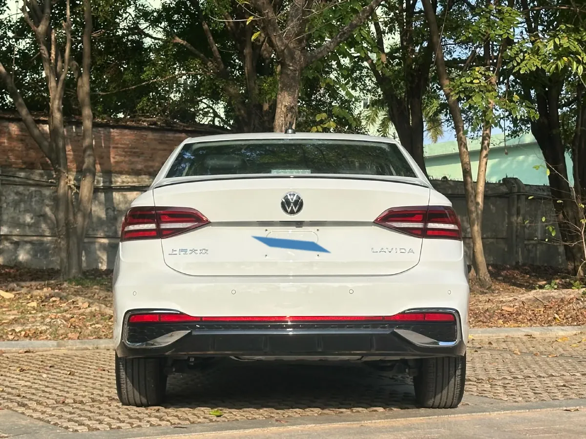 2024 Volkswagen Lavida 1.5T 160HP L4 7DCT,autocango,china used car exporter,china ev exporter,chinese used car exporter,chinese used ev exporter