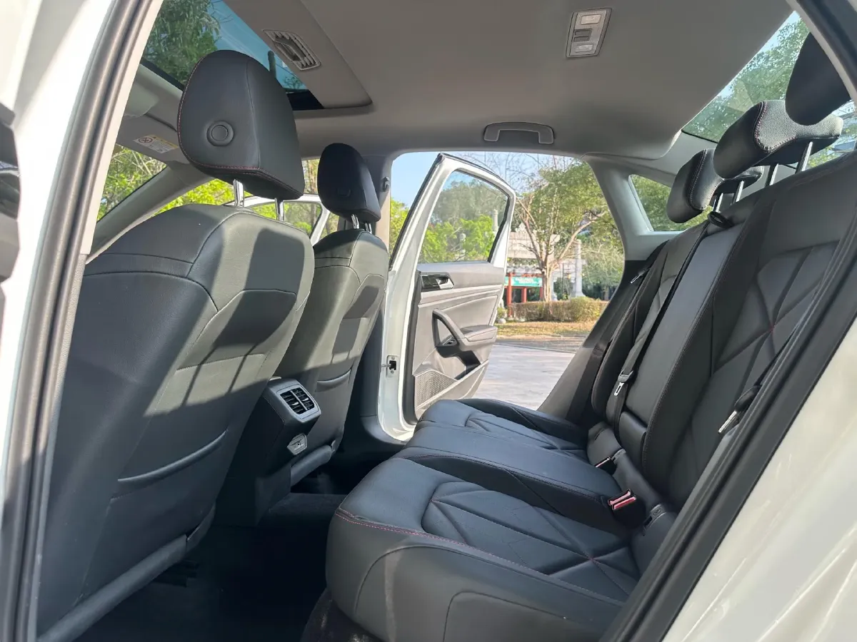 2024 Volkswagen Lavida 1.5T 160HP L4 7DCT,autocango,china used car exporter,china ev exporter,chinese used car exporter,chinese used ev exporter