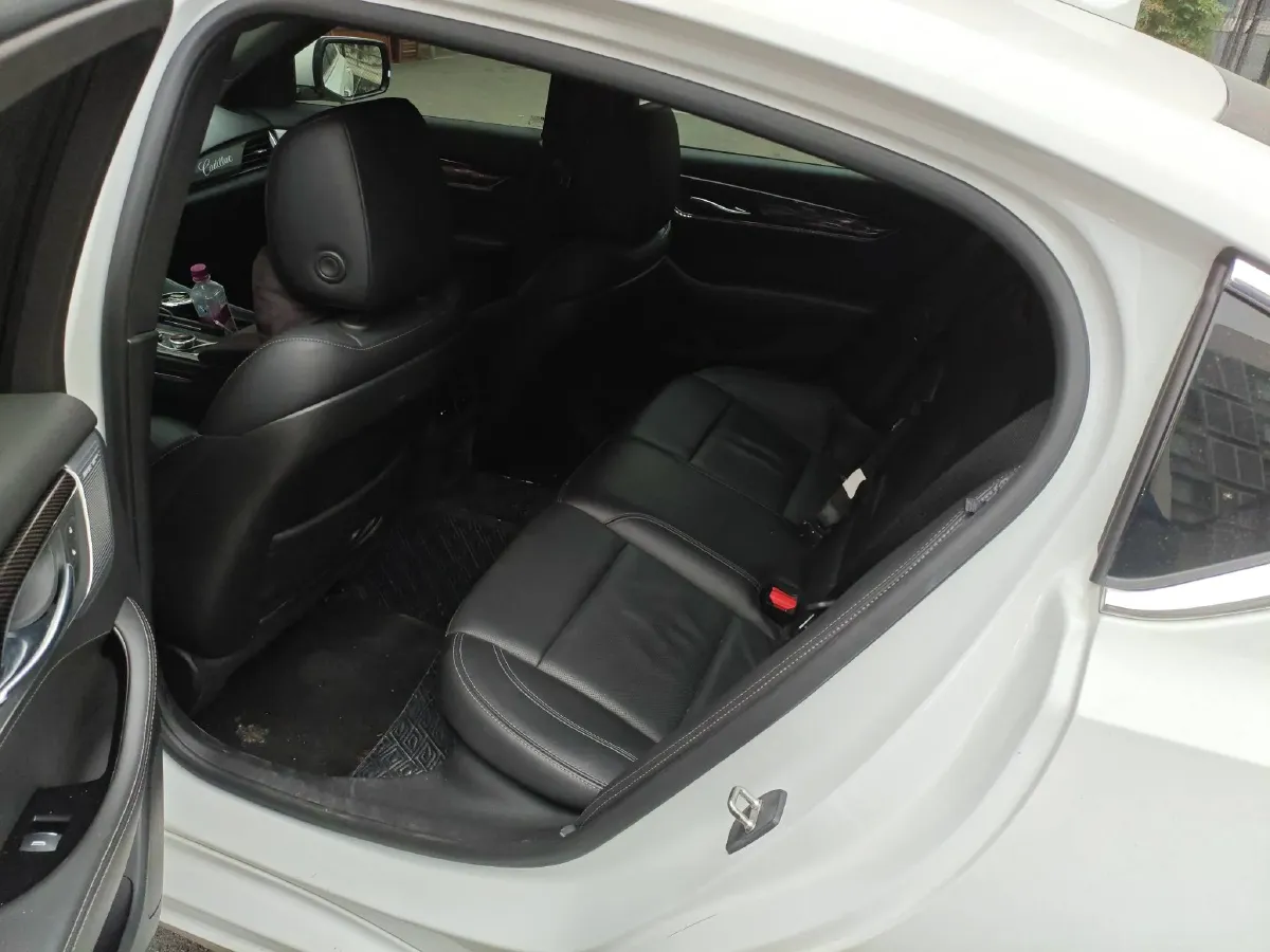 2022 Cadillac CT5 2.0T 237HP L4 10AT,autocango,china used car exporter,china ev exporter,chinese used car exporter,chinese used ev exporter