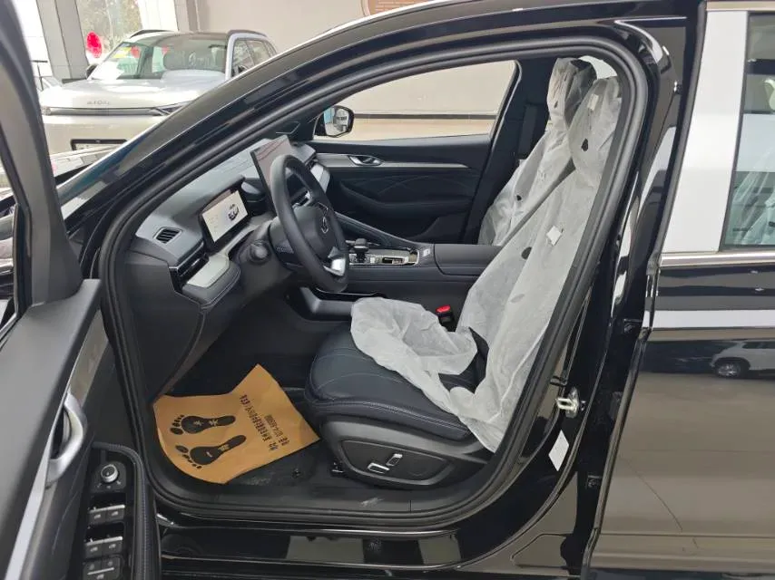 2026 Geely Preface 1.5T 181HP L4 7DCT,autocango,china used car exporter,china ev exporter,chinese used car exporter,chinese used ev exporter