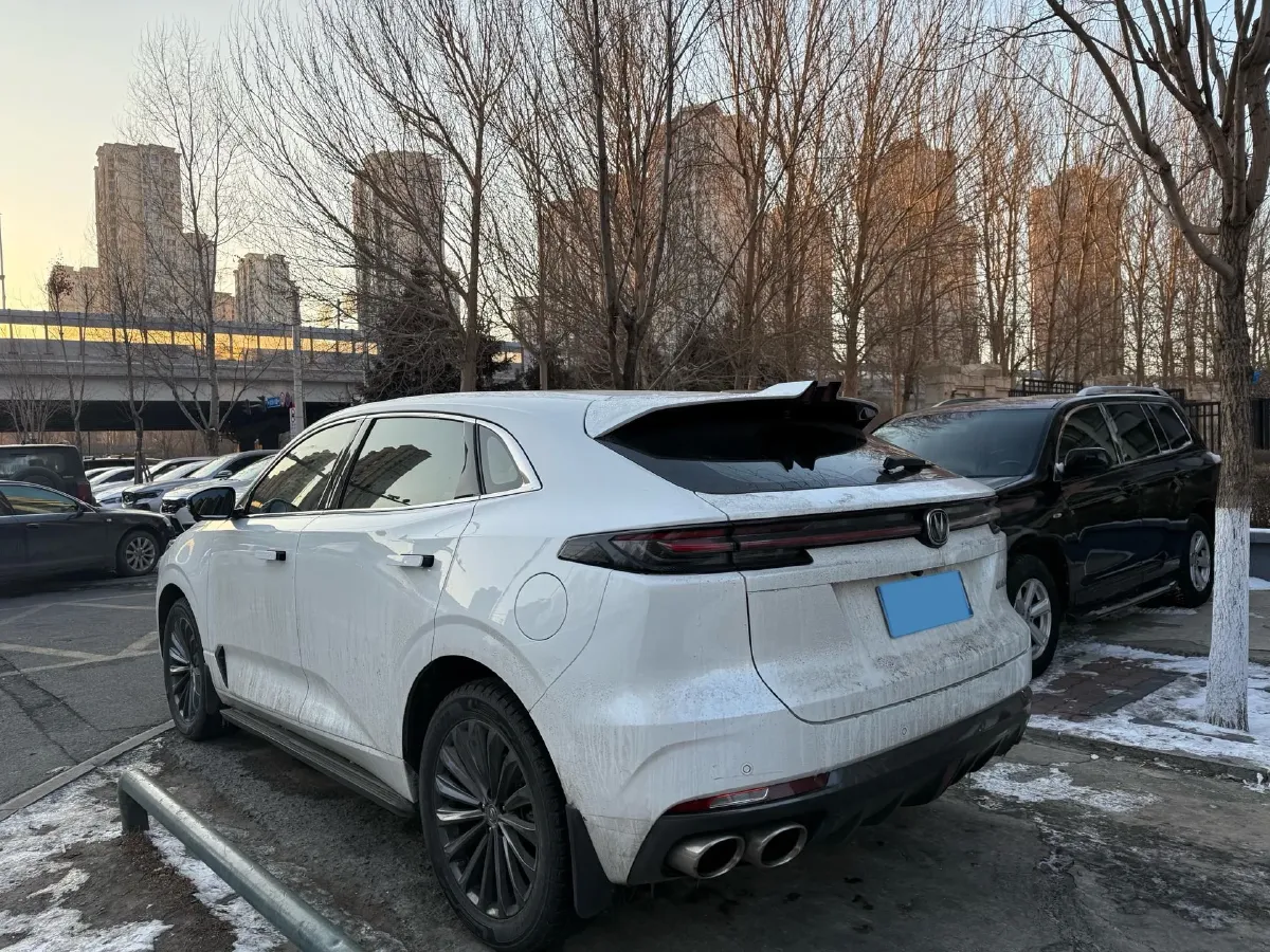 2021 ChangAn UNI-K 2.0T 233HP L4 8AT,autocango,china used car exporter,china ev exporter,chinese used car exporter,chinese used ev exporter