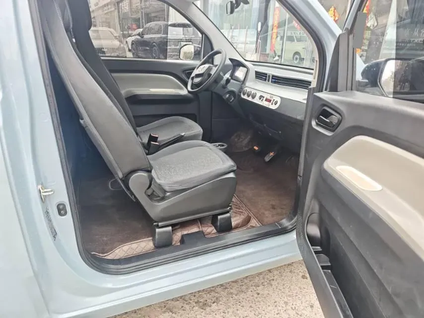 2020 WuLing HongGuang MINI EV BEV 9KWH,autocango,china used car exporter,china ev exporter,chinese used car exporter,chinese used ev exporter