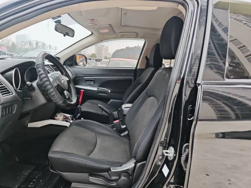 2018 Mitsubishi ASX 1.6L 124HP L4 5MT,autocango,china used car exporter,china ev exporter,chinese used car exporter,chinese used ev exporter