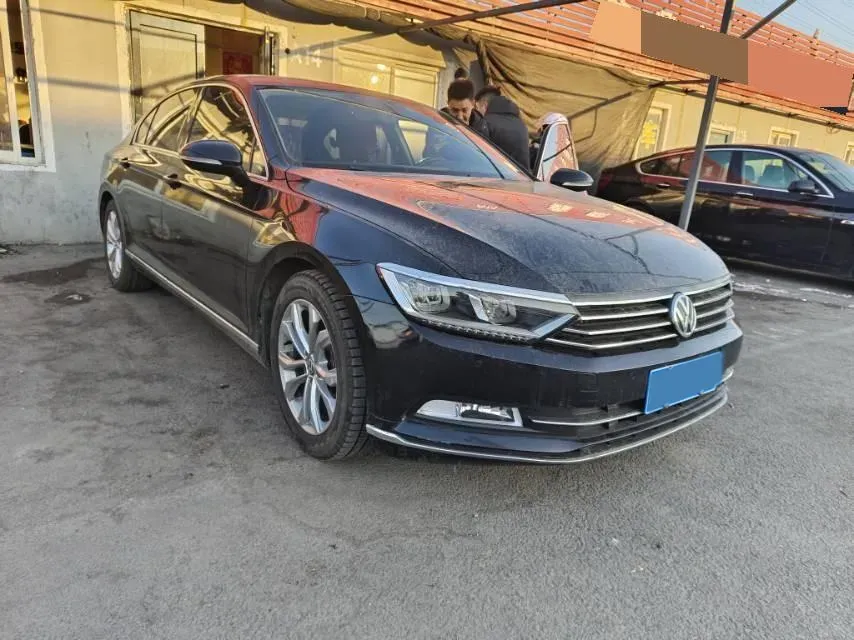 2018 Volkswagen Magotan 1.8T 180HP L4 7DCT,autocango,china used car exporter,china ev exporter,chinese used car exporter,chinese used ev exporter