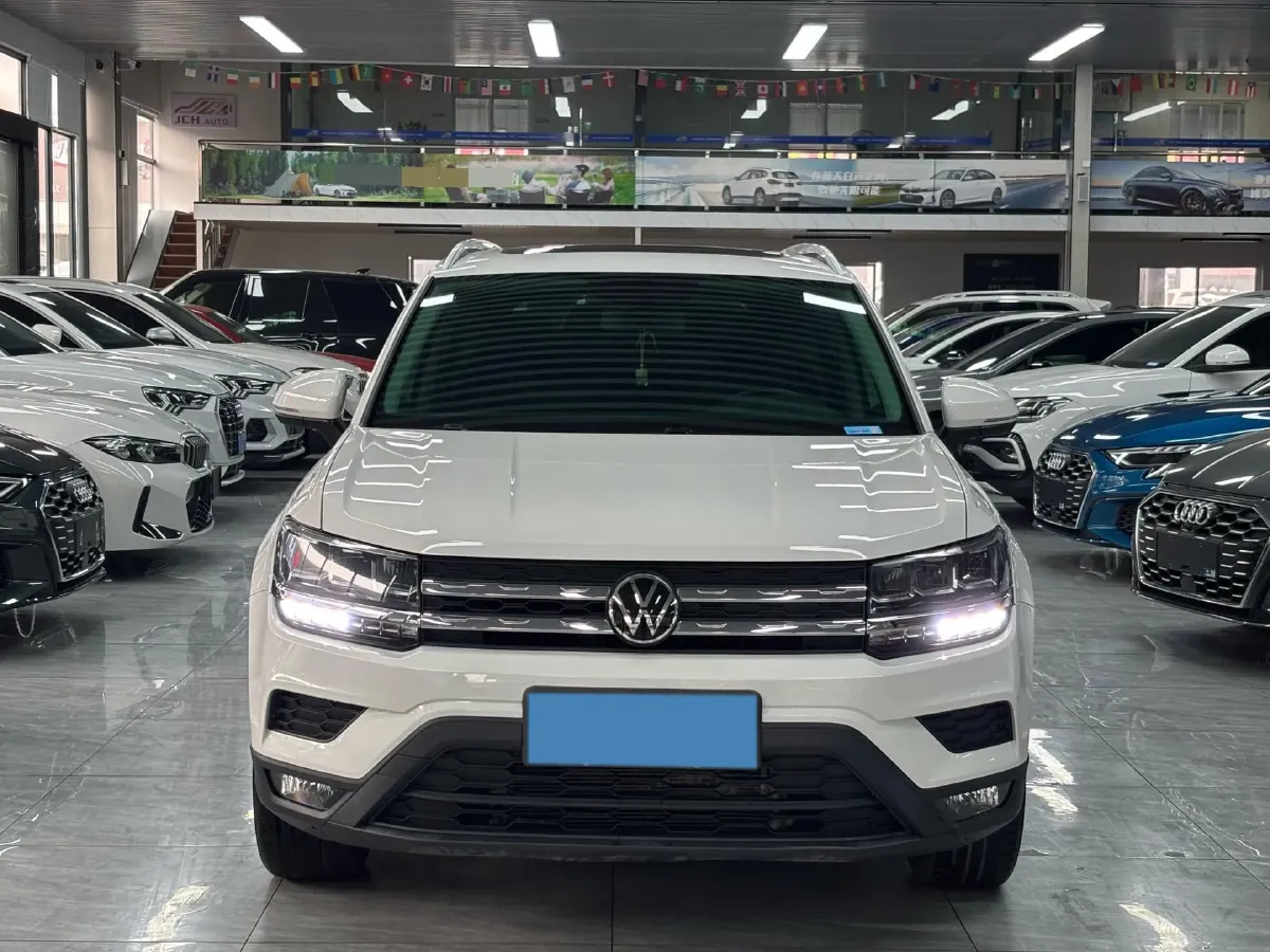 2022 Volkswagen Tharu 1.4T 150HP L4 7DCT,autocango,china used car exporter,china ev exporter,chinese used car exporter,chinese used ev exporter