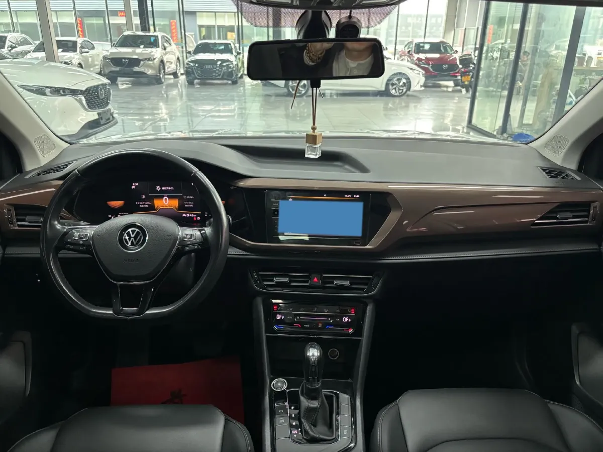 2022 Volkswagen Tharu 1.4T 150HP L4 7DCT,autocango,china used car exporter,china ev exporter,chinese used car exporter,chinese used ev exporter