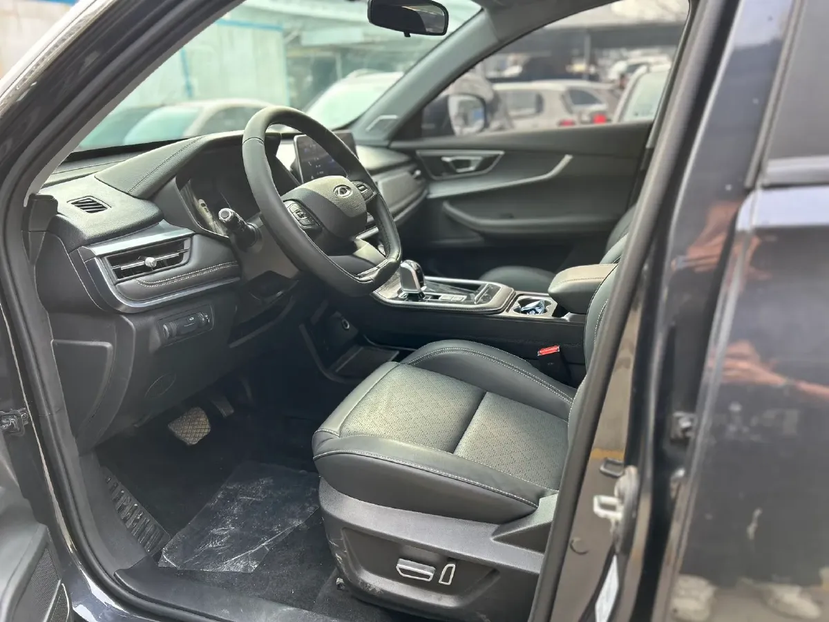 2025 Chery Tiggo 8 1.5T 156HP L4 6DCT,autocango,china used car exporter,china ev exporter,chinese used car exporter,chinese used ev exporter