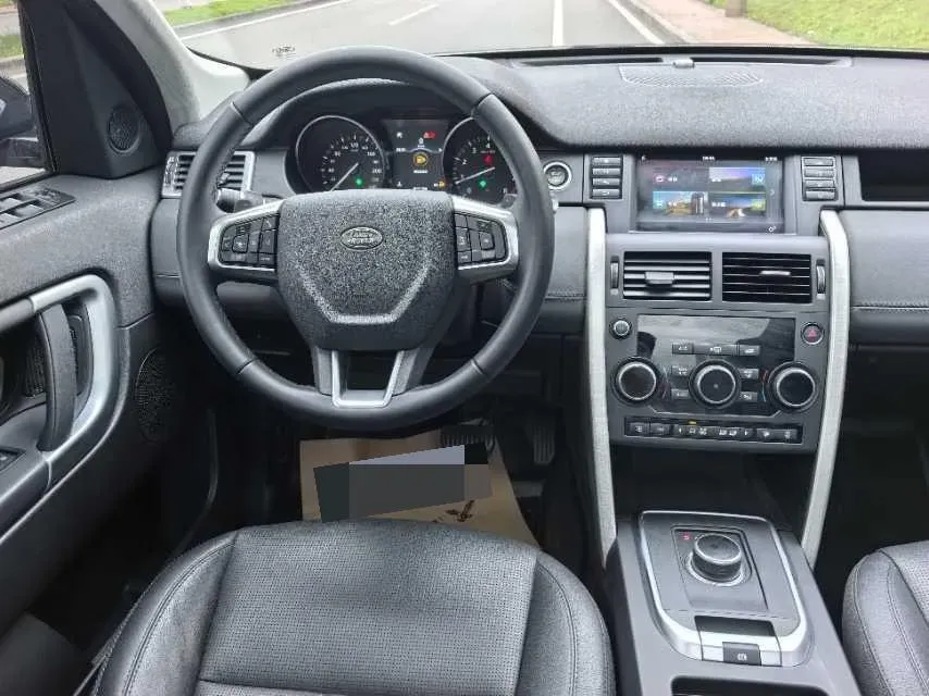 2019 Land Rover Discovery Sport 2.0T 241HP L4 9AT,autocango,china used car exporter,china ev exporter,chinese used car exporter,chinese used ev exporter