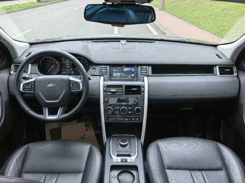 2019 Land Rover Discovery Sport 2.0T 241HP L4 9AT,autocango,china used car exporter,china ev exporter,chinese used car exporter,chinese used ev exporter