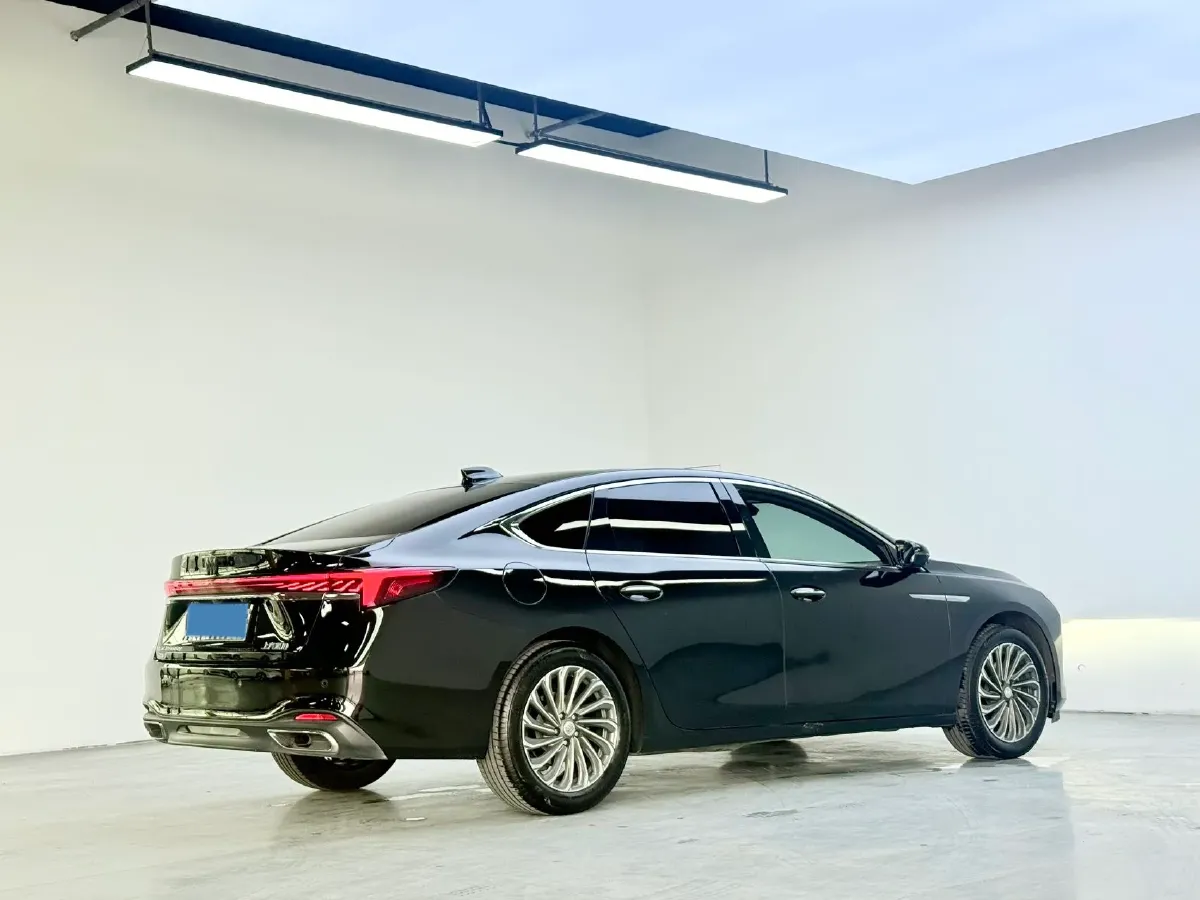2023 Buick Larcosse 2.0T 237HP L4 9AT,autocango,china used car exporter,china ev exporter,chinese used car exporter,chinese used ev exporter