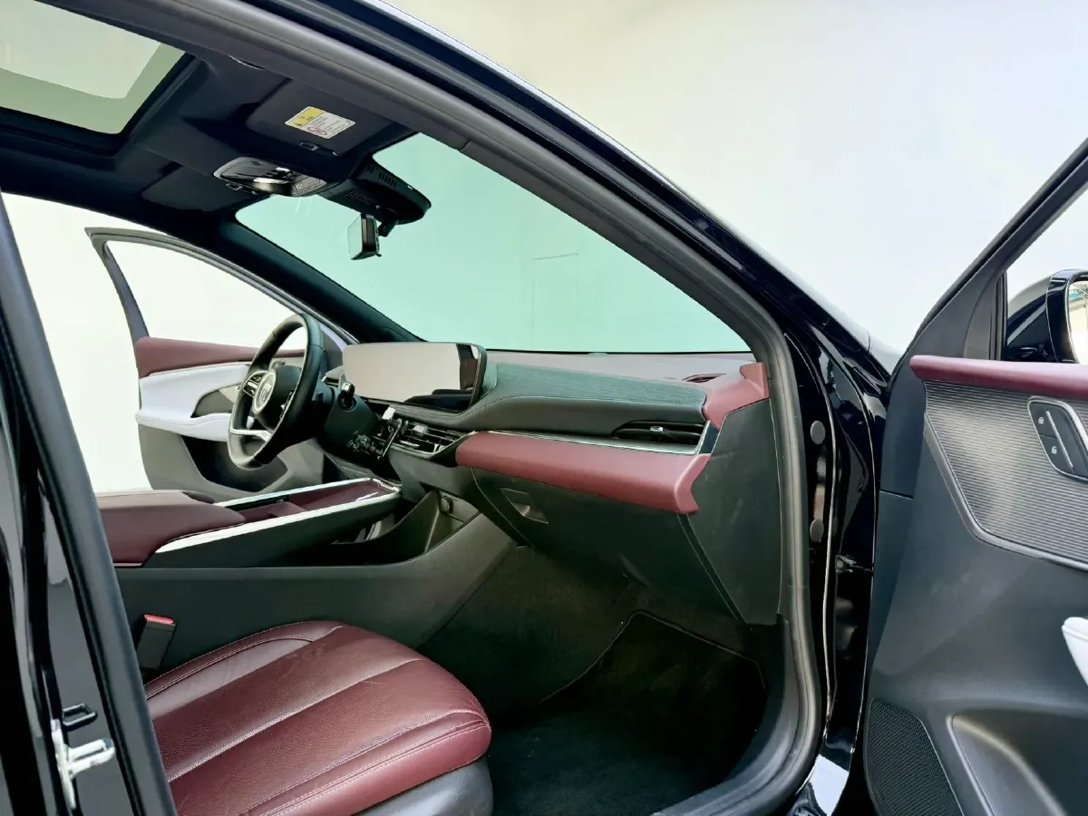 2023 Buick Larcosse 2.0T 237HP L4 9AT,autocango,china used car exporter,china ev exporter,chinese used car exporter,chinese used ev exporter