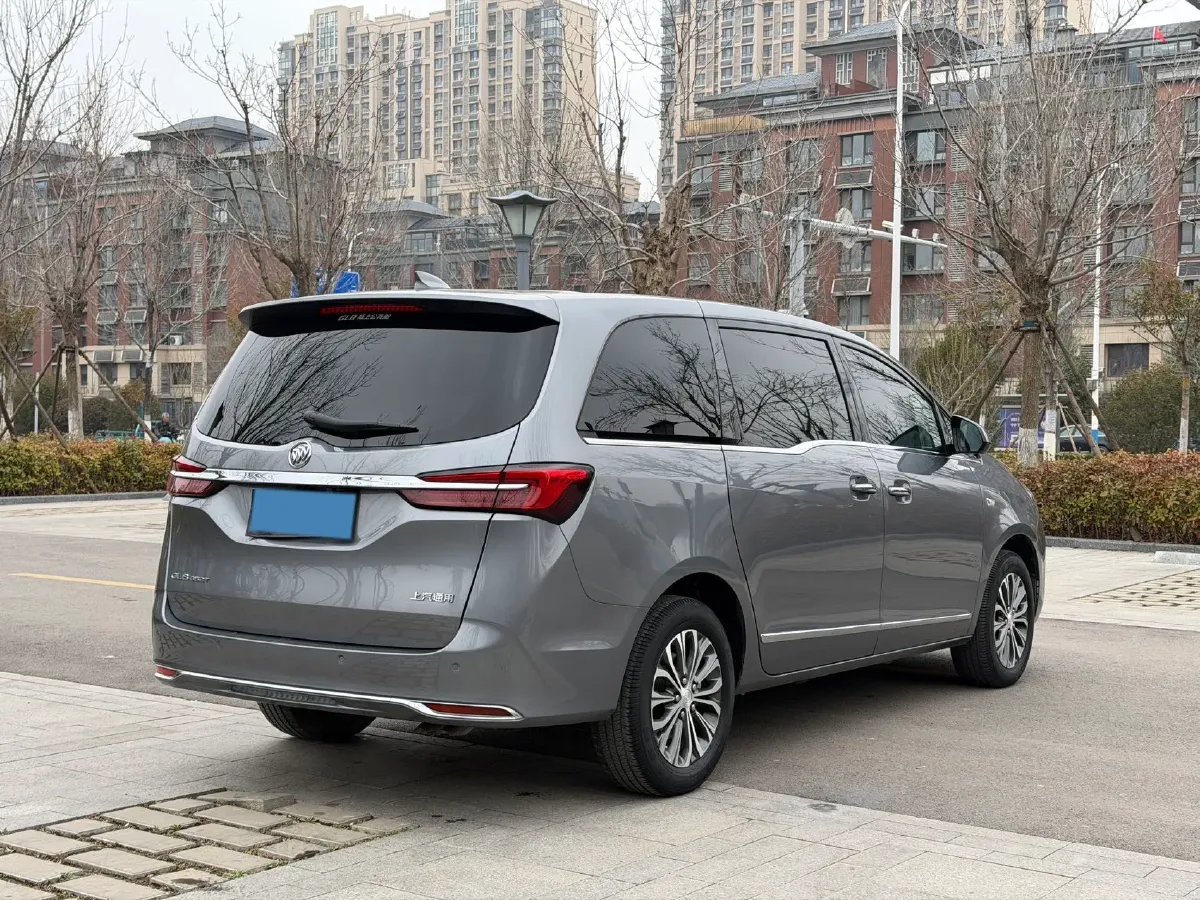 2021 Buick GL8 2.0T 237HP L4 9AT,autocango,china used car exporter,china ev exporter,chinese used car exporter,chinese used ev exporter