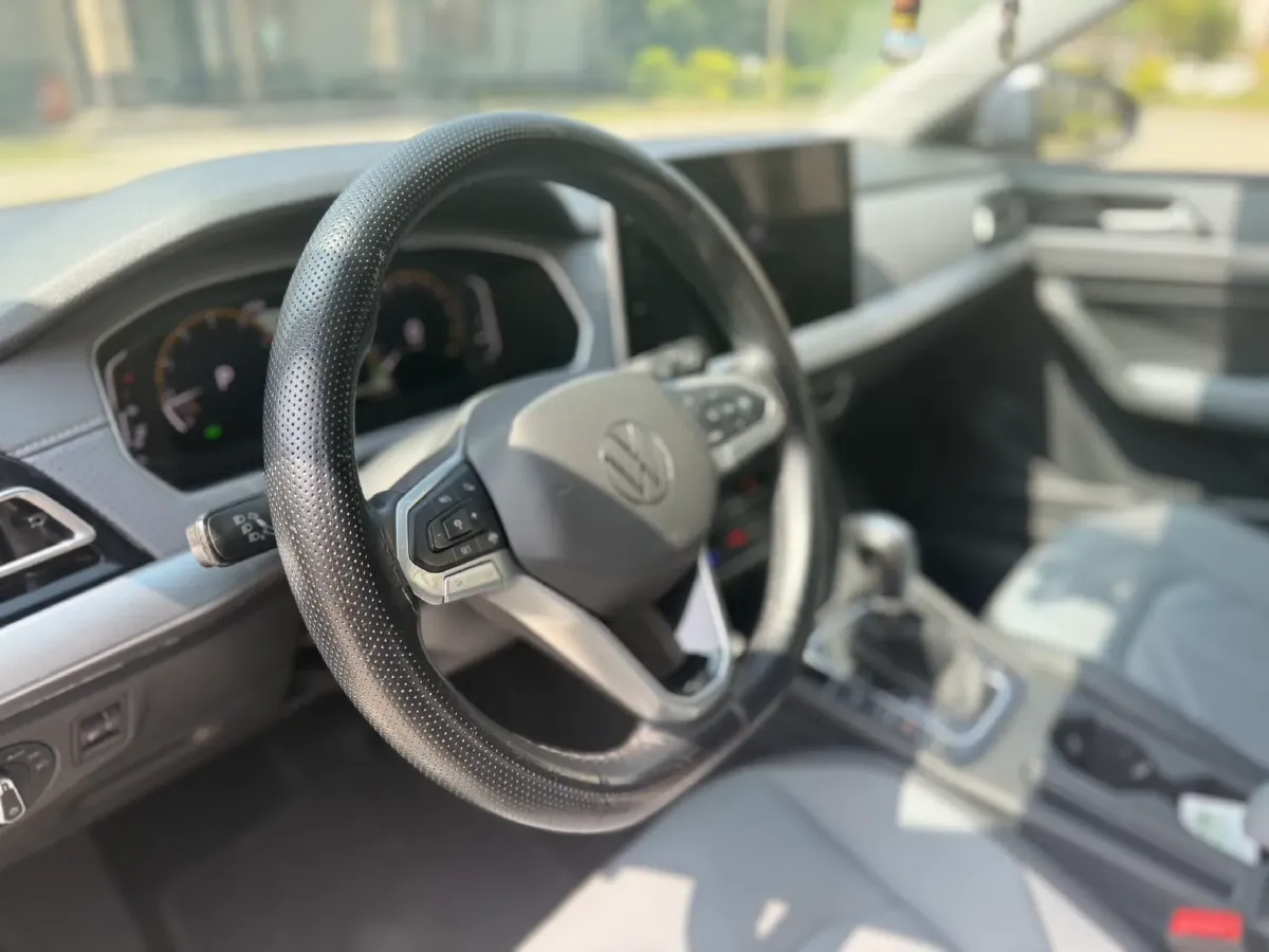 2023 Volkswagen Lavida 1.4T 150HP L4 7DCT,autocango,china used car exporter,china ev exporter,chinese used car exporter,chinese used ev exporter