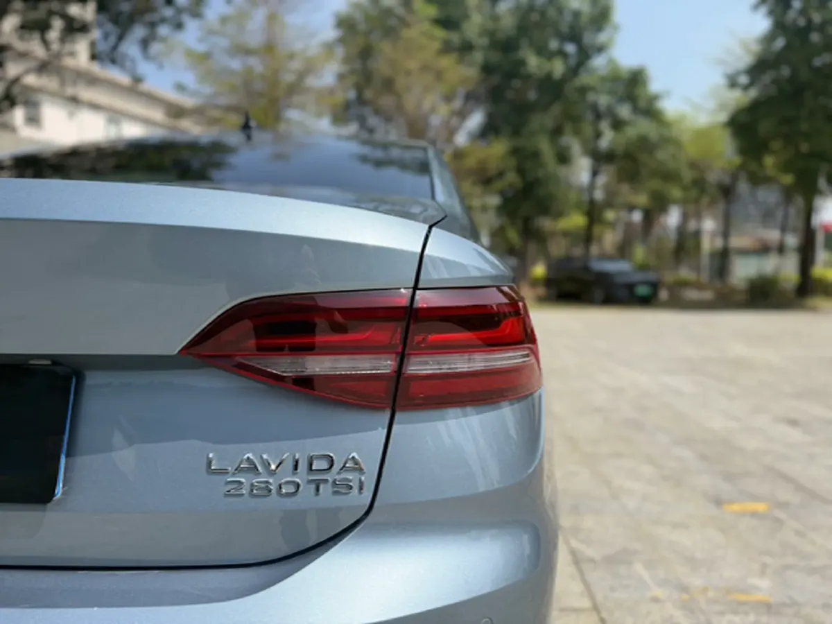 2023 Volkswagen Lavida 1.4T 150HP L4 7DCT,autocango,china used car exporter,china ev exporter,chinese used car exporter,chinese used ev exporter