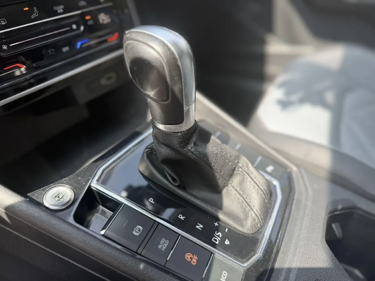 2023 Volkswagen Lavida 1.4T 150HP L4 7DCT,autocango,china used car exporter,china ev exporter,chinese used car exporter,chinese used ev exporter