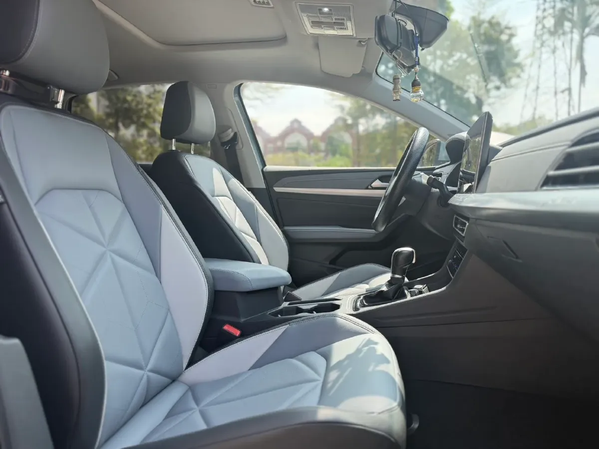 2023 Volkswagen Lavida 1.4T 150HP L4 7DCT,autocango,china used car exporter,china ev exporter,chinese used car exporter,chinese used ev exporter