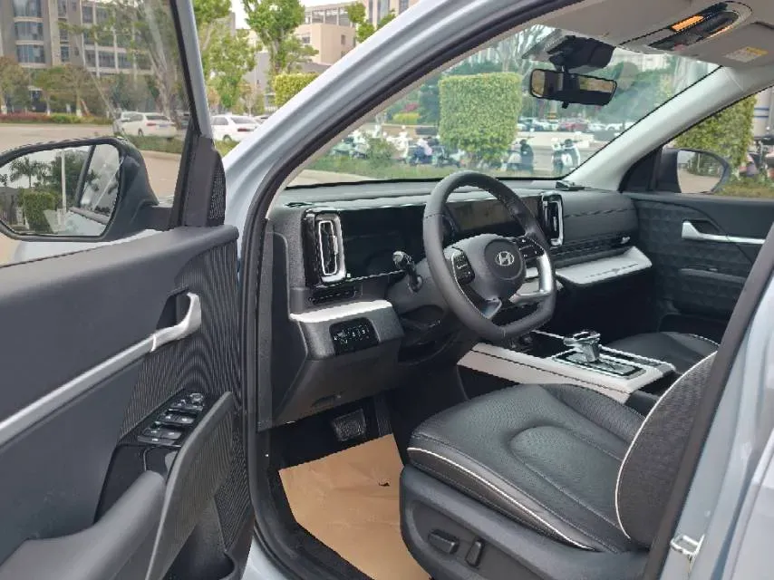 2023 Hyundai ix35 2.0L 160HP L4 6AT,autocango,china used car exporter,china ev exporter,chinese used car exporter,chinese used ev exporter