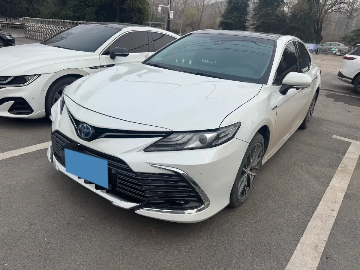 2023 Toyota Camry 2.5L 178HP L4 E-CVT Hybrid,autocango,china used car exporter,china ev exporter,chinese used car exporter,chinese used ev exporter