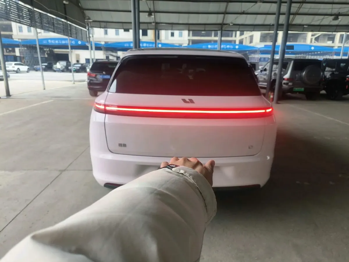 2023 Hyundai Palisade 3.5L 272HP V6 8AT,autocango,china used car exporter,china ev exporter,chinese used car exporter,chinese used ev exporter