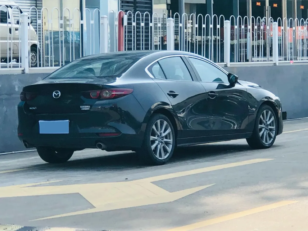 2023 Mazda 3 Axela 2.0L 158HP L4 6AT,autocango,china used car exporter,china ev exporter,chinese used car exporter,chinese used ev exporter