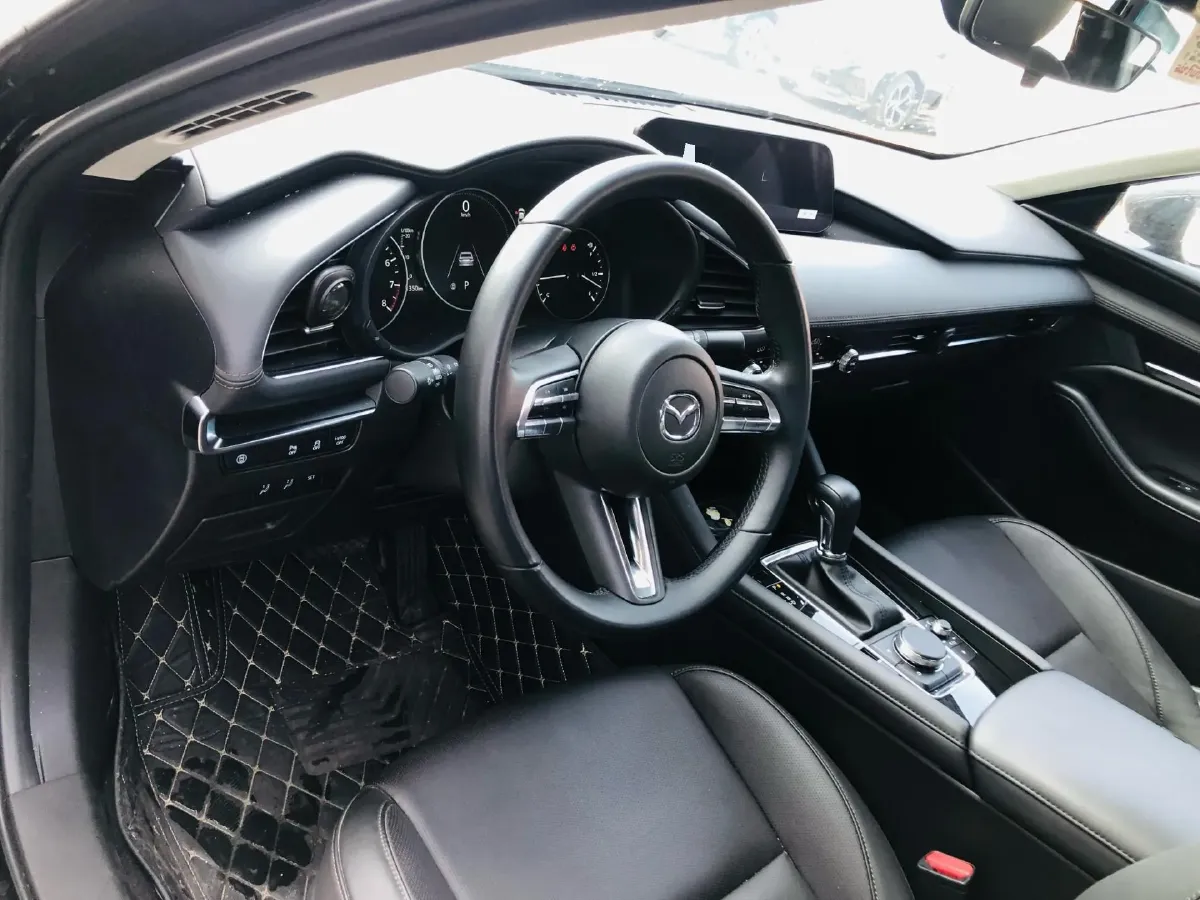 2023 Mazda 3 Axela 2.0L 158HP L4 6AT,autocango,china used car exporter,china ev exporter,chinese used car exporter,chinese used ev exporter
