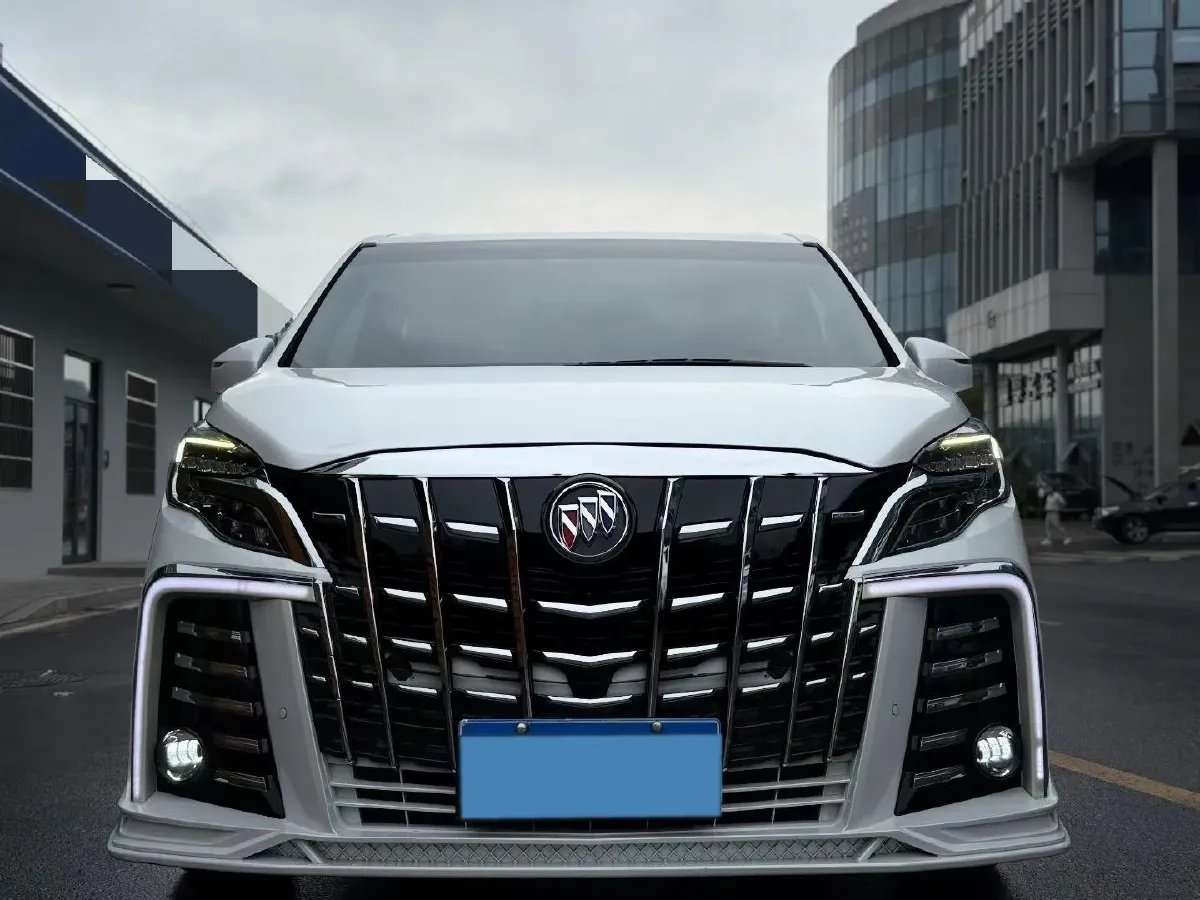 2021 Buick GL8 2.0T 237HP L4 9AT,autocango,china used car exporter,china ev exporter,chinese used car exporter,chinese used ev exporter