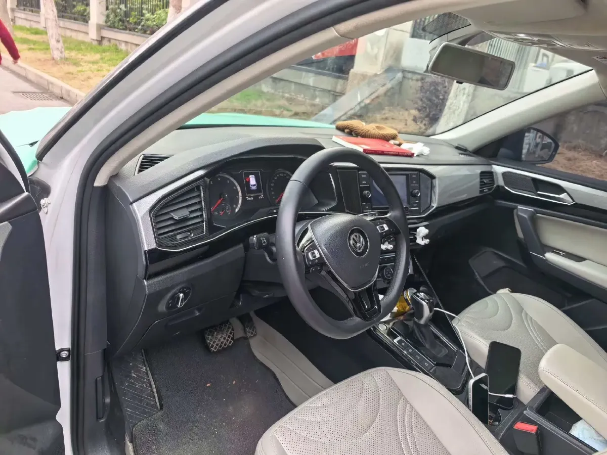 2019 Renault Koleos 2.0L 154HP L4 CVT,autocango,china used car exporter,china ev exporter,chinese used car exporter,chinese used ev exporter