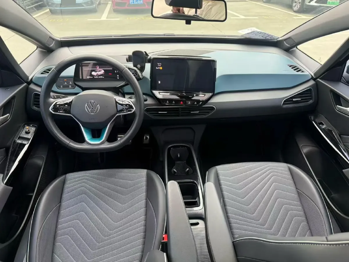 2024 Volkswagen ID.3 BEV 52.8KWH,autocango,china used car exporter,china ev exporter,chinese used car exporter,chinese used ev exporter