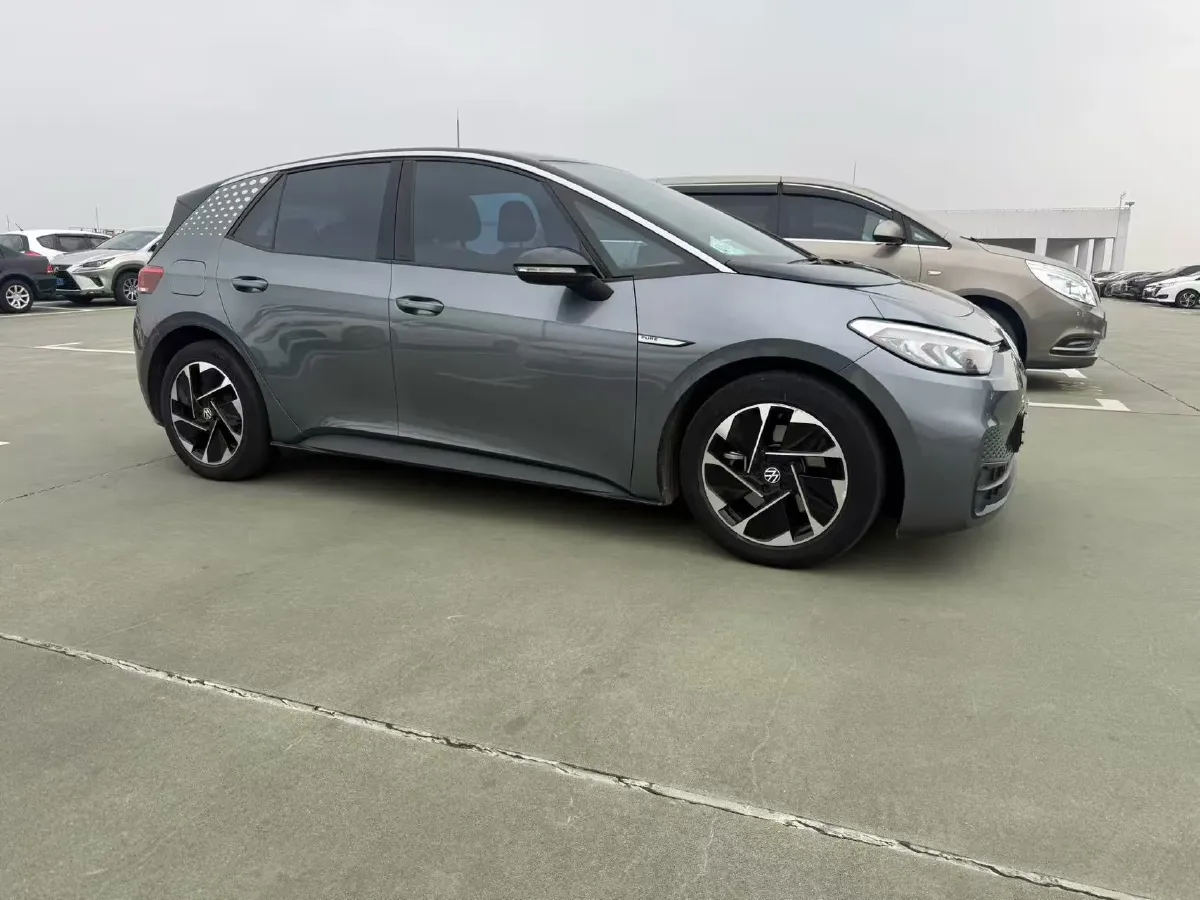 2024 Volkswagen ID.3 BEV 52.8KWH,autocango,china used car exporter,china ev exporter,chinese used car exporter,chinese used ev exporter