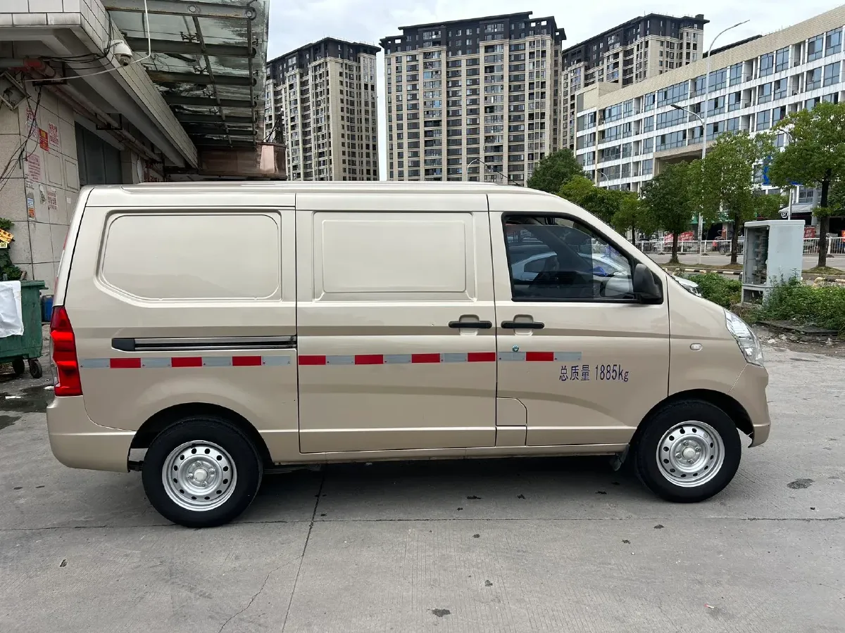 2021 ChangAn KuaYue KuaYueZhe D5 1.8L 125HP L4 5MT,autocango,china used car exporter,china ev exporter,chinese used car exporter,chinese used ev exporter
