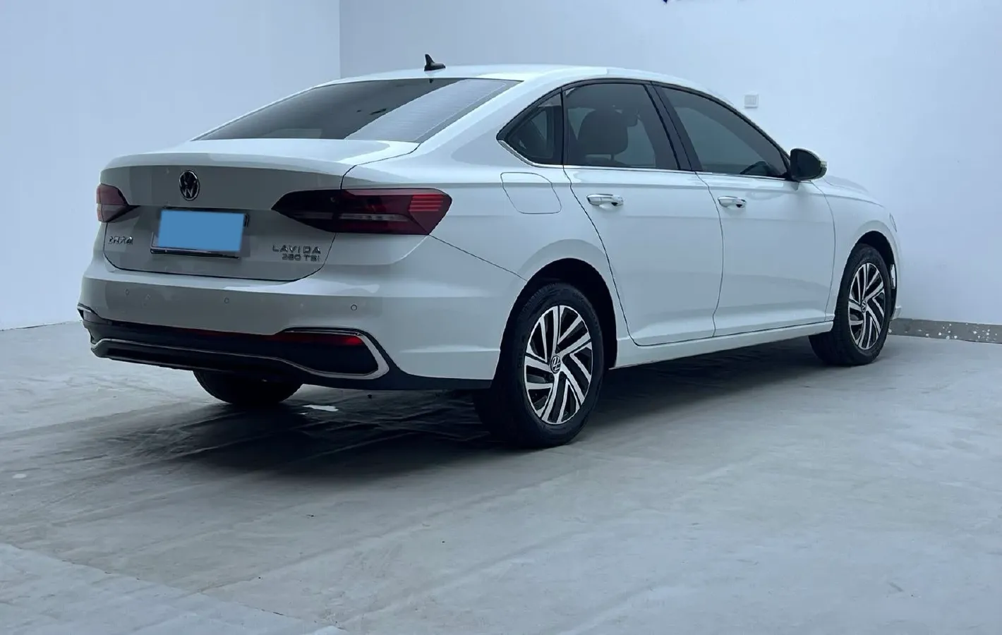 2023 Volkswagen Lavida 1.4T 150HP L4 7DCT,autocango,china used car exporter,china ev exporter,chinese used car exporter,chinese used ev exporter