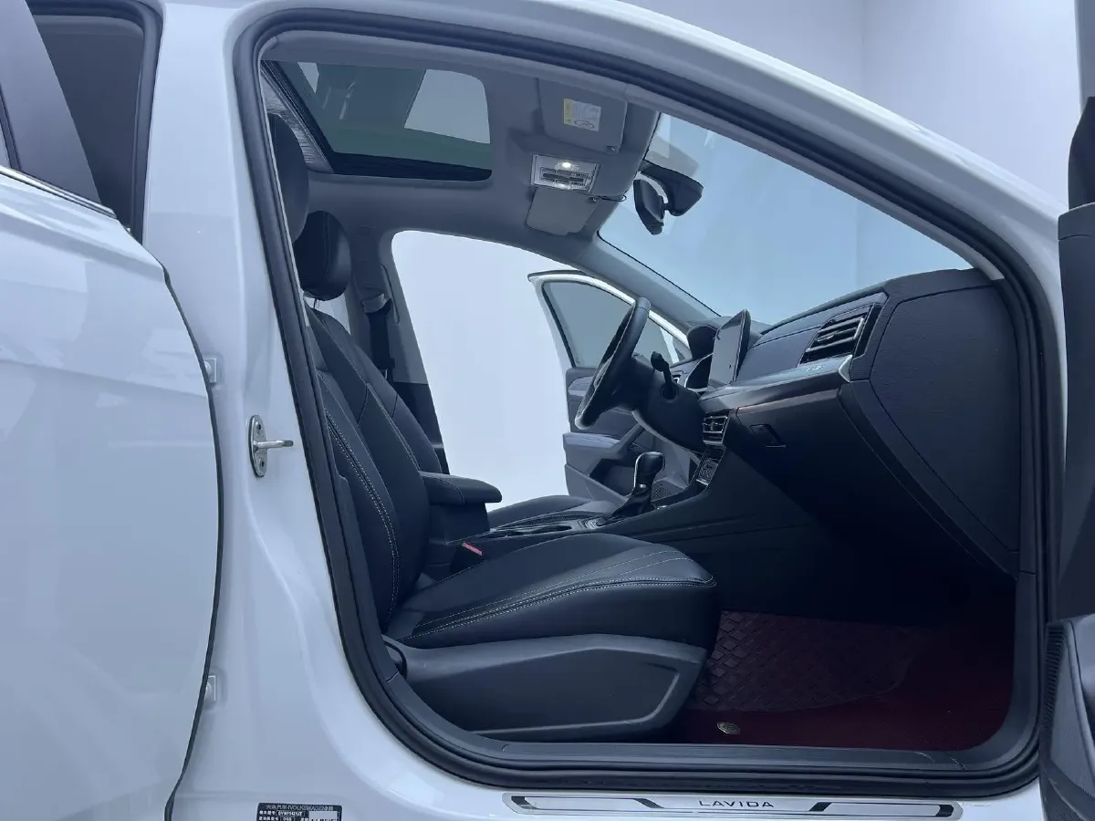 2023 Volkswagen Lavida 1.4T 150HP L4 7DCT,autocango,china used car exporter,china ev exporter,chinese used car exporter,chinese used ev exporter