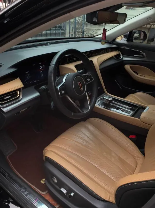 2023 HongQi H5 2.0T 224HP L4 8AT,autocango,china used car exporter,china ev exporter,chinese used car exporter,chinese used ev exporter